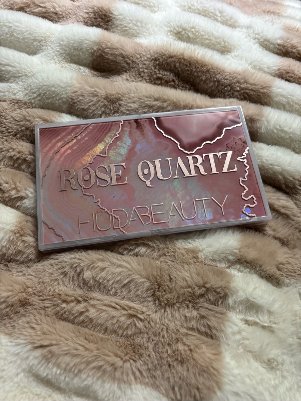 Huda Beauty Rose Quartz Eyeshadow Palette